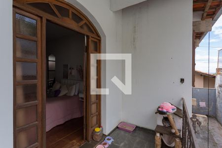 Casa à venda com 752m², 8 quartos e 5 vagasSuíte 3