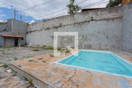 Casa à venda com 752m², 8 quartos e 5 vagasÁrea Externa