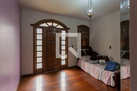 Casa à venda com 752m², 8 quartos e 5 vagasQuarto 2