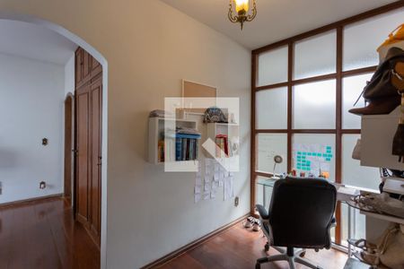 Casa à venda com 752m², 8 quartos e 5 vagasSuíte 3