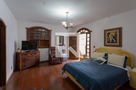 Casa à venda com 752m², 8 quartos e 5 vagasSuíte