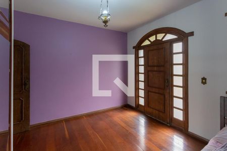 Casa à venda com 752m², 8 quartos e 5 vagasQuarto 2