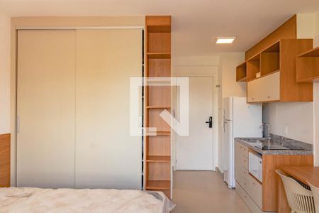 Quarto/Cozinha  de apartamento à venda com 1 quarto, 25m² em Pinheiros, São Paulo