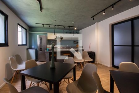 Apartamento para alugar com 25m², 1 quarto e sem vagaÁrea comum - Salão de festas