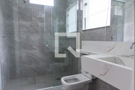 Casa à venda com 145m², 2 quartos e 4 vagasBanheiro