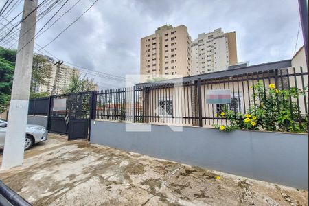 Casa à venda com 145m², 2 quartos e 4 vagasFachada