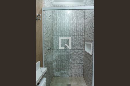 Casa à venda com 145m², 2 quartos e 4 vagasBanheiro da suíte