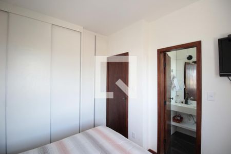 Suite de apartamento para alugar com 3 quartos, 85m² em Santa Amélia, Belo Horizonte
