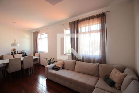 Sala de apartamento para alugar com 3 quartos, 85m² em Santa Amélia, Belo Horizonte