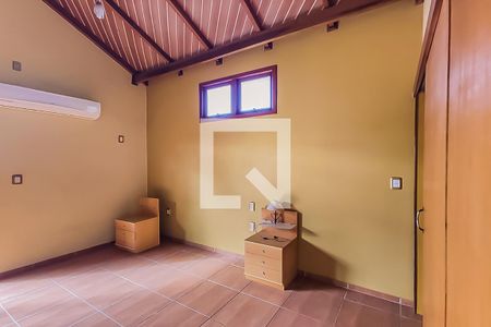 Casa para alugar com 105m², 2 quartos e 2 vagasSuíte