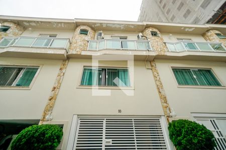 Casa de condomínio à venda com 142m², 2 quartos e 2 vagasFachada