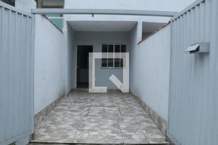 Fachada de casa para alugar com 2 quartos, 50m² em Cerâmica, Nova Iguaçu