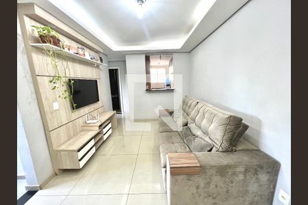 Sala de apartamento à venda com 2 quartos, 68m² em Cabral, Contagem
