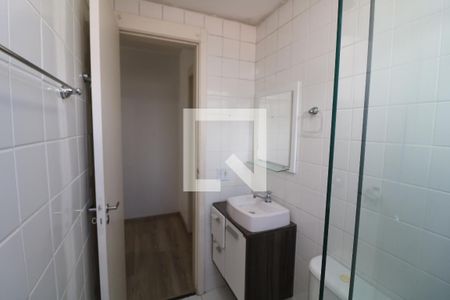 Banheiro de apartamento para alugar com 2 quartos, 45m² em Cidade São Mateus, São Paulo