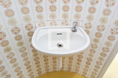 Apartamento à venda com 63m², 2 quartos e 1 vaga Apartamento à venda com 63m², 2 quartos e 1 vagaBanheiro de serviço