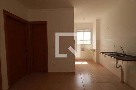 Sala de apartamento para alugar com 2 quartos, 43m² em Loteamento Santa Marta, Ribeirão Preto