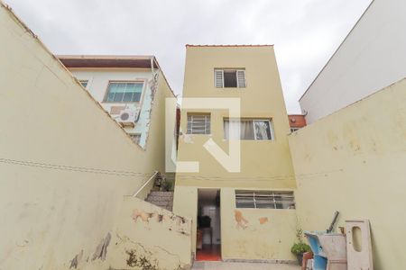 Casa à venda com 72m², 2 quartos e 1 vagaQuintal