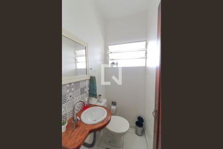 Casa à venda com 72m², 2 quartos e 1 vagaBanheiro 2