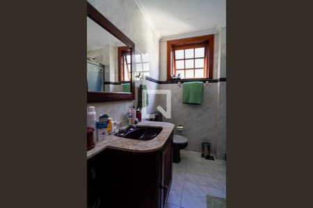 Casa à venda com 220m², 5 quartos e 2 vagas Casa à venda com 220m², 5 quartos e 2 vagasBanheiro 3