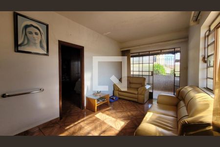 Casa à venda com 3 quartos, 362m² em São Salvador, Belo Horizonte