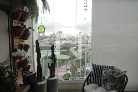 Apartamento à venda com 60m², 2 quartos e 1 vagaSacada