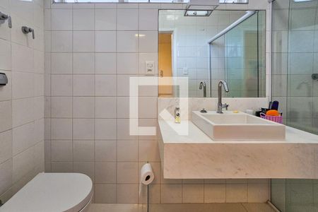 Apartamento para alugar com 118m², 3 quartos e 2 vagas Apartamento para alugar com 118m², 3 quartos e 2 vagasBanheiro da suíte