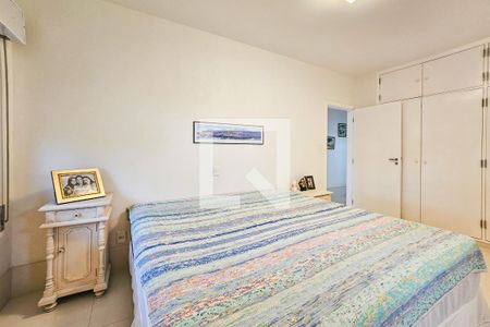 Apartamento para alugar com 118m², 3 quartos e 2 vagas Apartamento para alugar com 118m², 3 quartos e 2 vagasSuíte