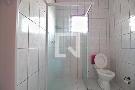 Casa para alugar com 100m², 2 quartos e 2 vagas Casa para alugar com 100m², 2 quartos e 2 vagasBanheiro