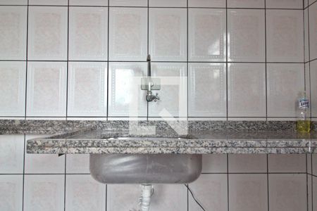 Casa para alugar com 100m², 2 quartos e 2 vagas Casa para alugar com 100m², 2 quartos e 2 vagasCozinha