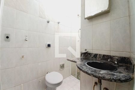 Banheiro de apartamento para alugar com 1 quarto, 42m² em Centro, Campinas