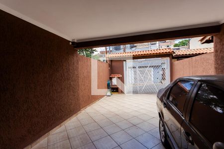 Casa para alugar com 255m², 3 quartos e 4 vagas Casa para alugar com 255m², 3 quartos e 4 vagasGaragem
