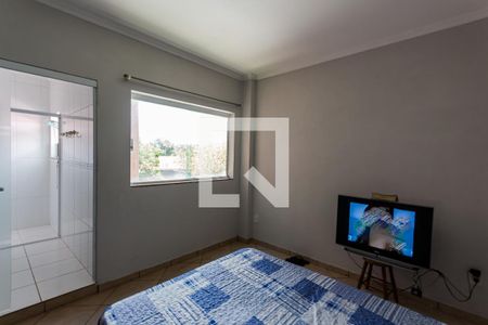 Casa para alugar com 255m², 3 quartos e 4 vagas Casa para alugar com 255m², 3 quartos e 4 vagasSuíte 2