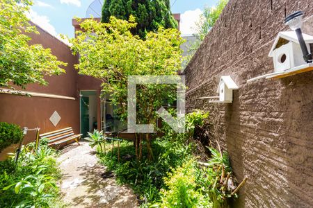 Casa para alugar com 255m², 3 quartos e 4 vagas Casa para alugar com 255m², 3 quartos e 4 vagasJardim