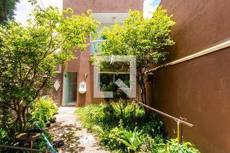 Casa para alugar com 255m², 3 quartos e 4 vagas Casa para alugar com 255m², 3 quartos e 4 vagasJardim
