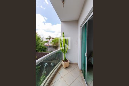 Casa para alugar com 255m², 3 quartos e 4 vagas Casa para alugar com 255m², 3 quartos e 4 vagasVaranda da Suíte 1