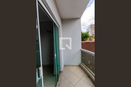 Casa para alugar com 255m², 3 quartos e 4 vagas Casa para alugar com 255m², 3 quartos e 4 vagasVaranda da Suíte 1