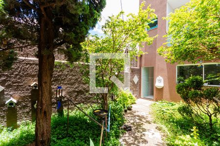 Casa para alugar com 255m², 3 quartos e 4 vagas Casa para alugar com 255m², 3 quartos e 4 vagasJardim