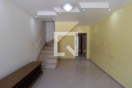 Sala de casa de condomínio para alugar com 2 quartos, 73m² em Vila Santa Terezinha (zona Norte), São Paulo