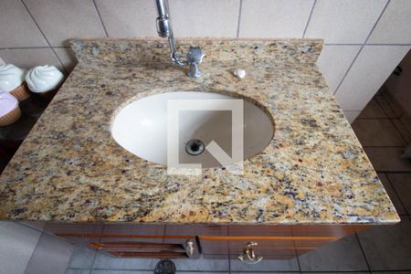 Casa à venda com 500m², 3 quartos e 6 vagasBanheiro 1