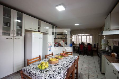Casa à venda com 500m², 3 quartos e 6 vagasCozinha