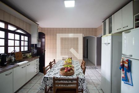 Casa à venda com 500m², 3 quartos e 6 vagasCozinha
