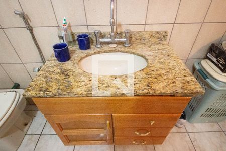 Banheiro da Suíte 1 de casa à venda com 3 quartos, 500m² em Limoeiro, São Paulo