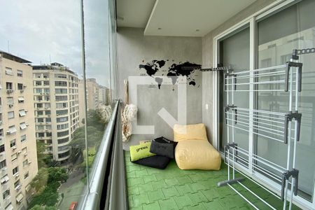 Varanda de apartamento à venda com 2 quartos, 60m² em Copacabana, Rio de Janeiro