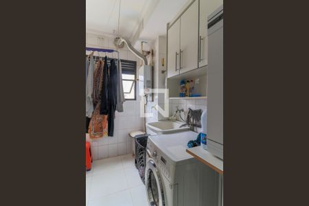 Apartamento à venda com 138m², 4 quartos e 3 vagas Apartamento à venda com 138m², 4 quartos e 3 vagasÁrea de Serviço