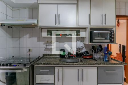 Apartamento à venda com 138m², 4 quartos e 3 vagas Apartamento à venda com 138m², 4 quartos e 3 vagasCozinha