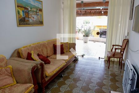 sala de casa à venda com 4 quartos, 200m² em Vila Yolanda, Osasco