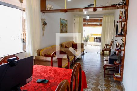 sala de casa à venda com 4 quartos, 200m² em Vila Yolanda, Osasco
