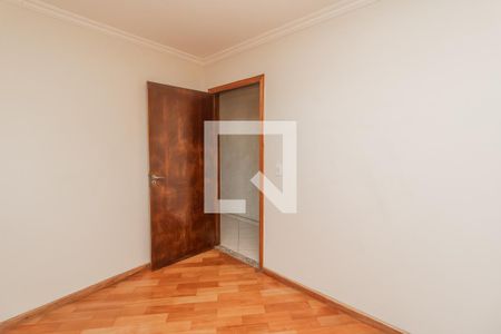Casa à venda com 300m², 4 quartos e 5 vagas Casa à venda com 300m², 4 quartos e 5 vagasQuarto