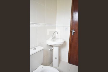 Casa de condomínio para alugar com 106m², 2 quartos e 2 vagasBanheiro 2