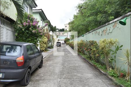 Casa de condomínio para alugar com 106m², 2 quartos e 2 vagasCondomínio